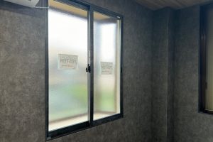 出窓内窓取り付け